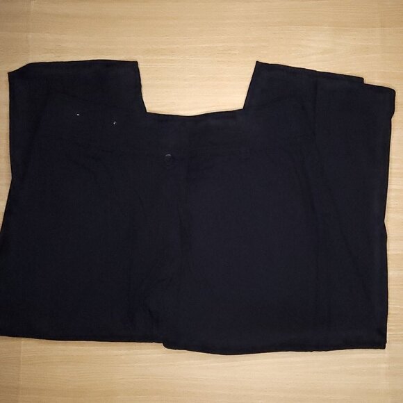 Harold's Navy Linen Blend Cropped Pants 2 - Picture 2 of 7